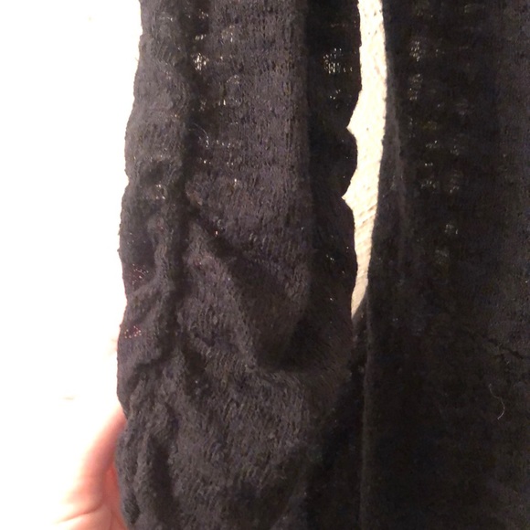 Candie’s Cropped Ruffle Cardigan - Picture 3 of 4